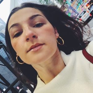 Meet your Posher, Jillian